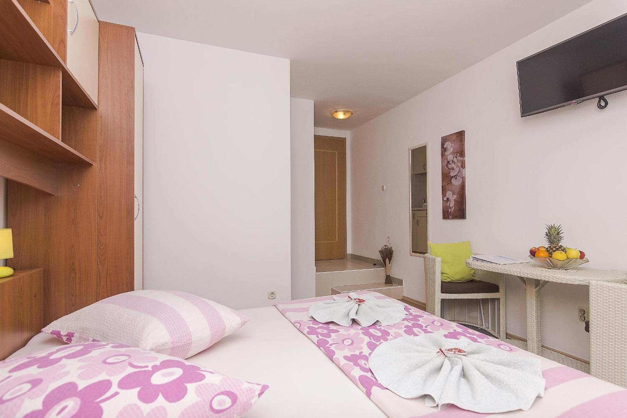 Apartments With A Parking Space Brela, Makarska - 11687 Quarto foto